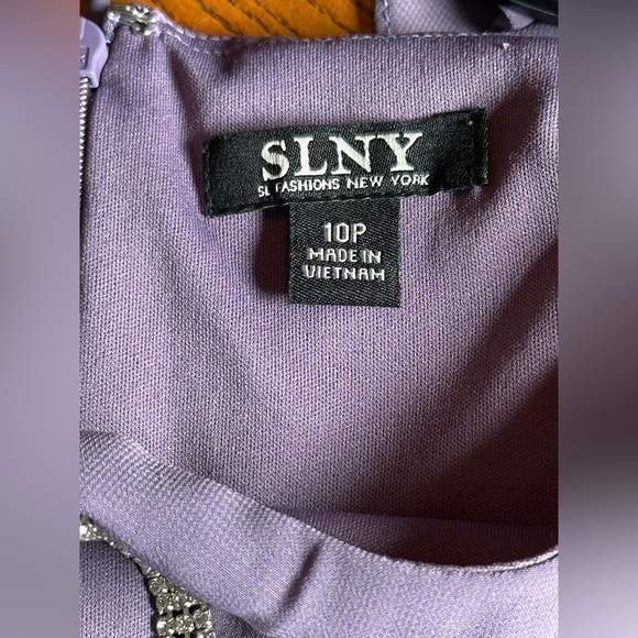 S.L. Fashions Women's Two Piece Knee Length Capelet Jacket Dress Keyhole Necklin - Picture 10 of 12